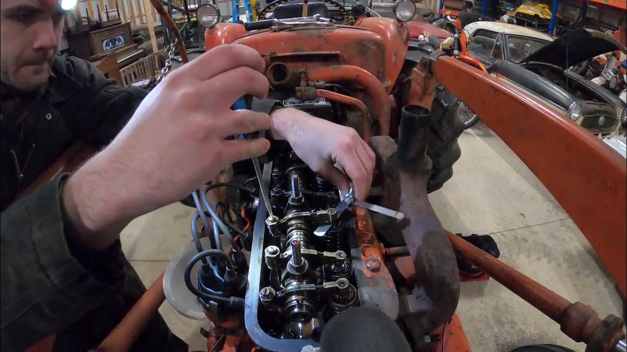 Allis Chalmers Valve Lash Adjustment Time Lapse YouTube