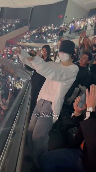 Jimin came to support SUGA on his solo concert 💜