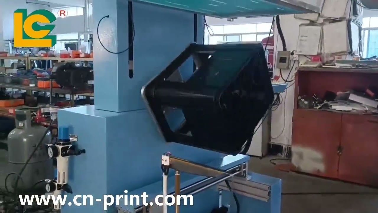 LC 600PR Plastic case flat screen printing machine with flame treatment system