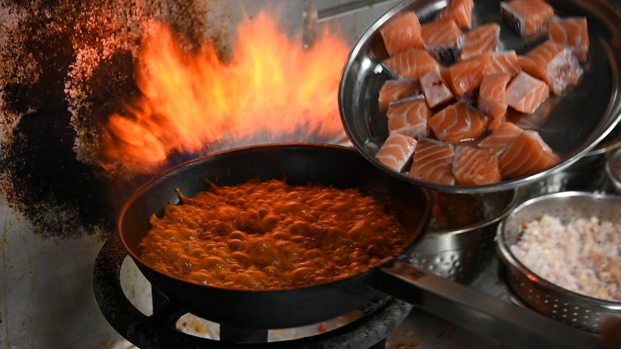 مطاعم فول حدة اسم يتردد وفكر يتجدد فرع حي العزيزيه شارع غرناطه  فول  حدة  اصول الاكل الشعبي 1447ه