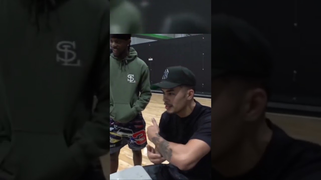 Youngrage press neon 