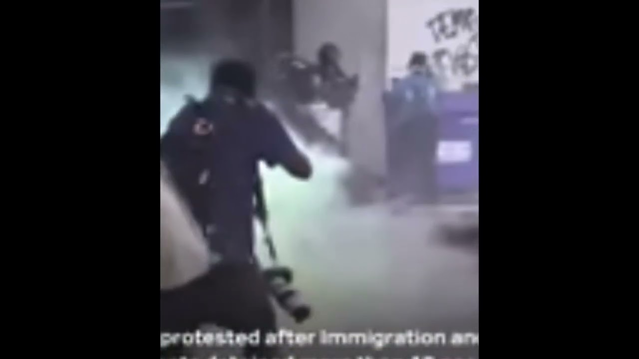 Cvil war 2.0 Guns and rosa roja remix 