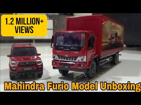 Mahindra Furio Toy Scale Model 1:32 