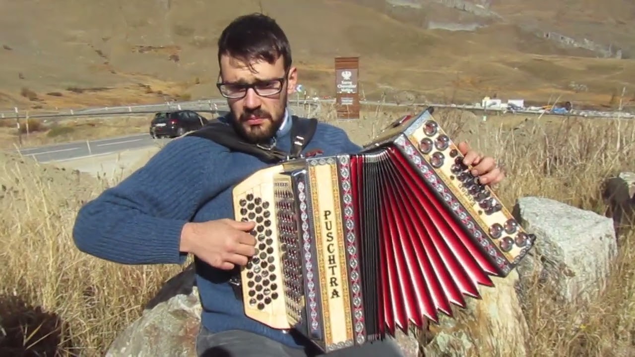 Slowenische Volksweisen mit Steirischen Harmonika