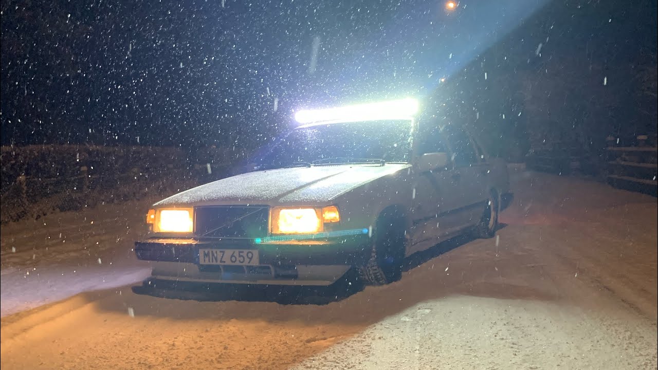 Volvo 740 EPA SnowDrifting - YouTube