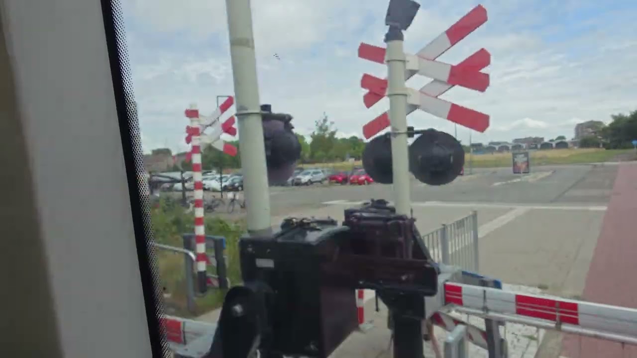 van Schiedam Centrum naar hoek van Holland strand in de Rotterdamse metro 🚇
