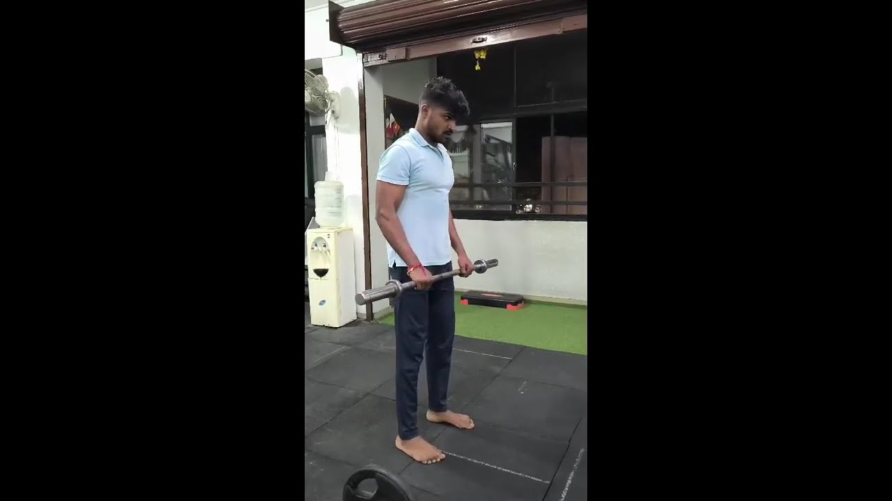 Aaj mene biceps kiya😃