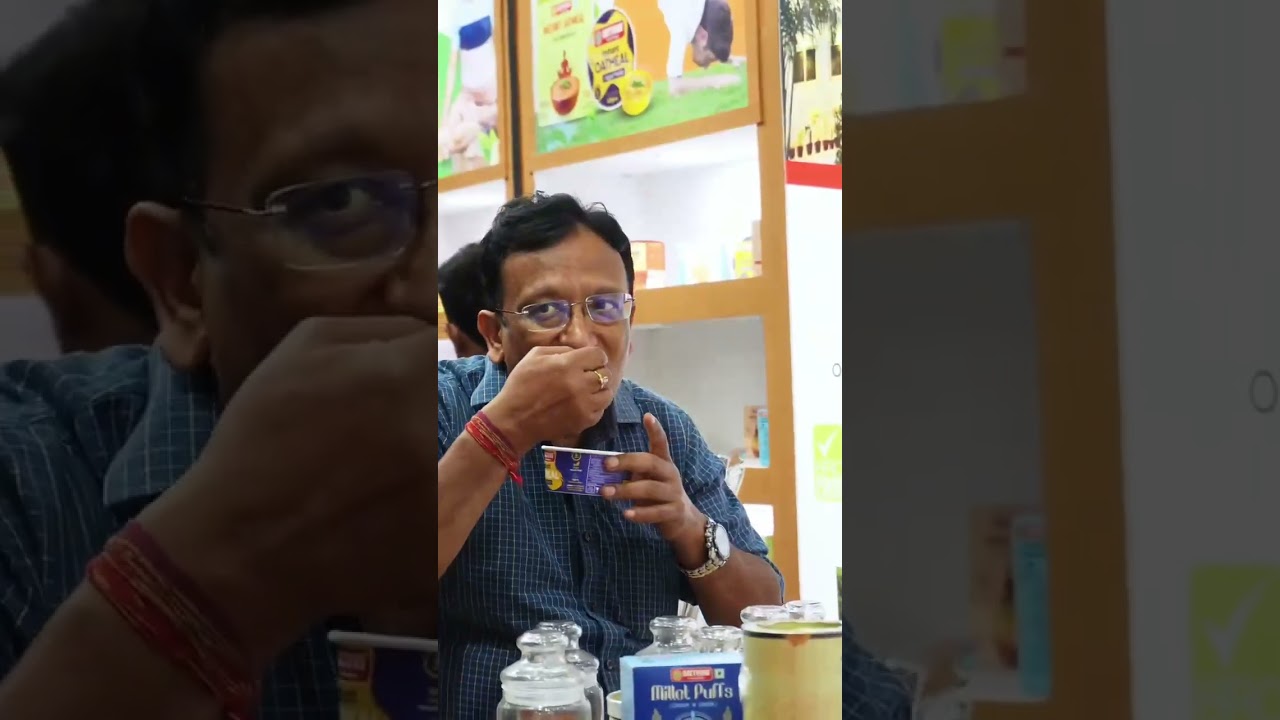 Presenting Sattviko at World food India event 