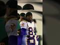 Randy Moss doesn’t stretch on game day!