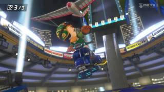 Wii U - Mario Kart 8 - Mario Kart Stadium (Mii)