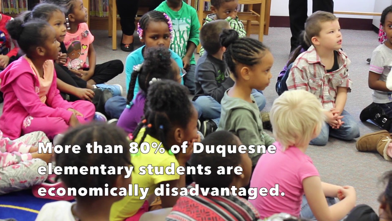 Duquesne Elementary School Teacher Wins Classroom Excellence Award