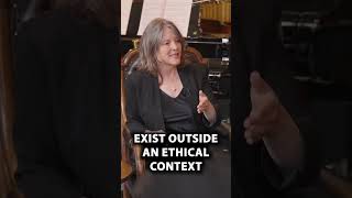 Thumbnail for Marianne Williamson at the Oxford Union