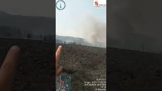 El incendio de Galicia entra en Castromil