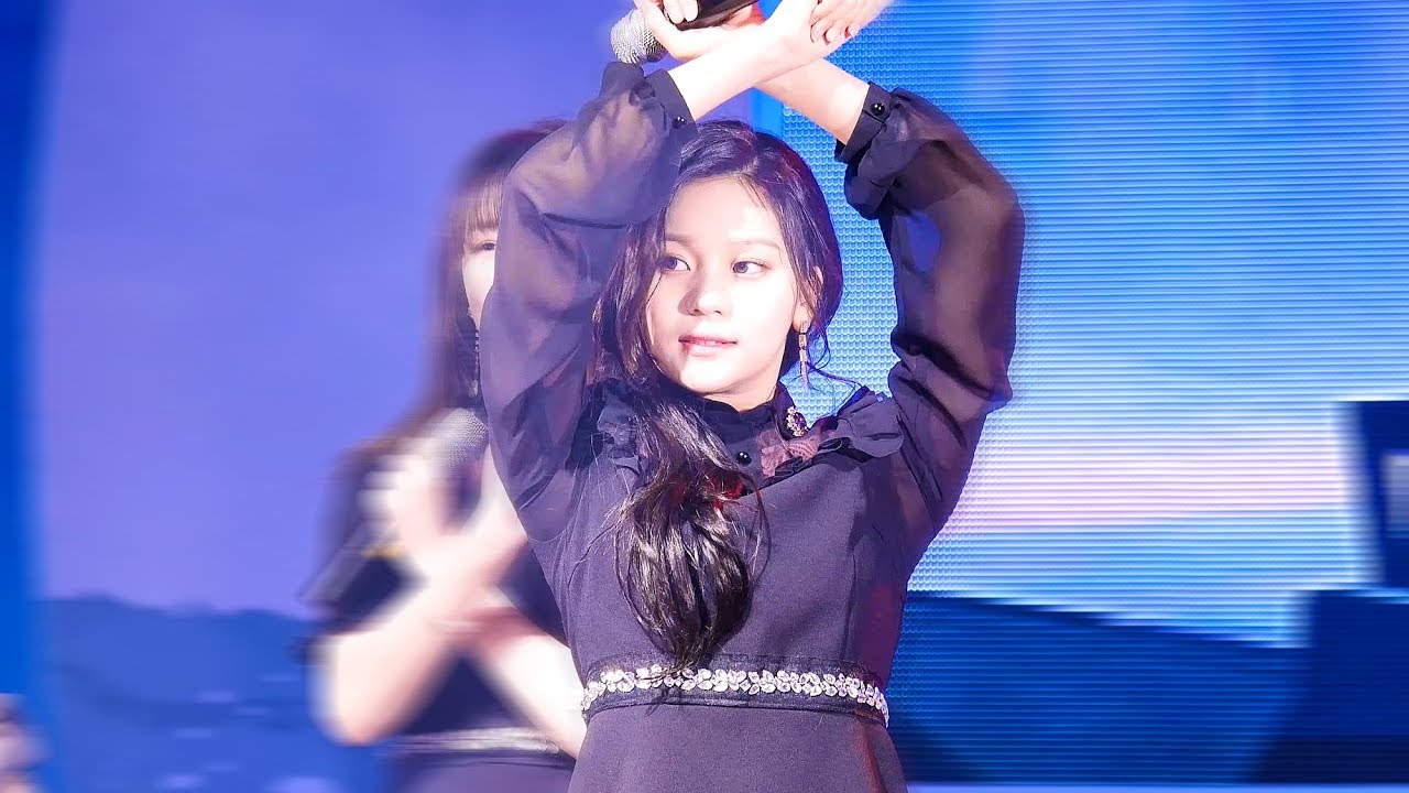 180412 오늘부터 우리는 (Me Gustas Tu) 여자친구 엄지 직캠 (GFRIEND UMJI 's Fancam) 고령대가야체험축제 BY HEALING POTION