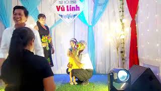 HÁT VỚI NHAU VŨ LINH _ CẢ NHÀ THƯƠNG NHAU _ PÉ ---