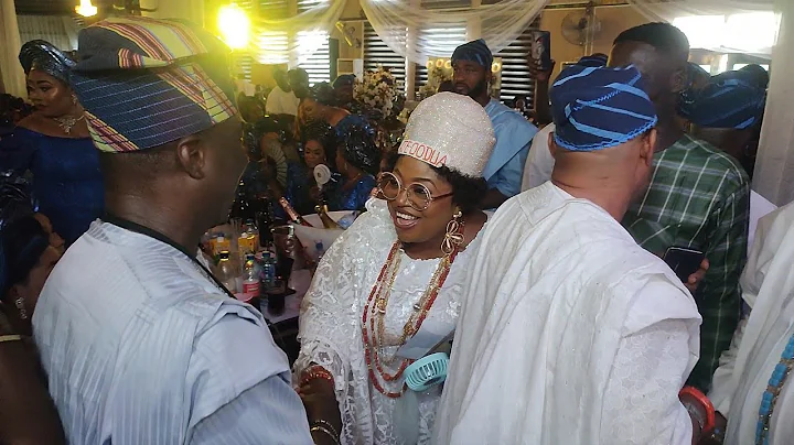 EVER SMILING IYALAJE OODUA WELCOME K1 DE ULTIMATE AT DR TAIWO AFOLABI 60TH BIRTHDAY PARTY