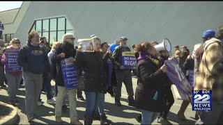 Stop & Shop union workers hold signs, shout demands outside Chicopee store