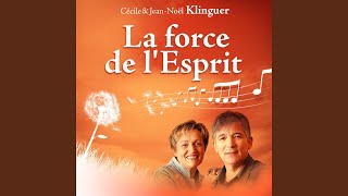 Video thumbnail of "Cécile Klinguer - Saint, saint, saint le Seigneur"
