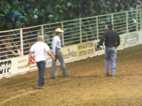 wild cow saddling saturday (record time 35 seconds) 001.AVI