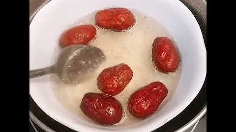 Yến sào chưng đường phèn, táo đỏ Hàn Quốc có gì?