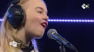 Dream Wife Live At 3Voor12 Radio