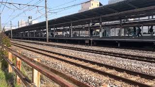 JR東日本 E233ー7000番台 東海道線 当駅止まり＋折り返し快速 籠原行き 入線