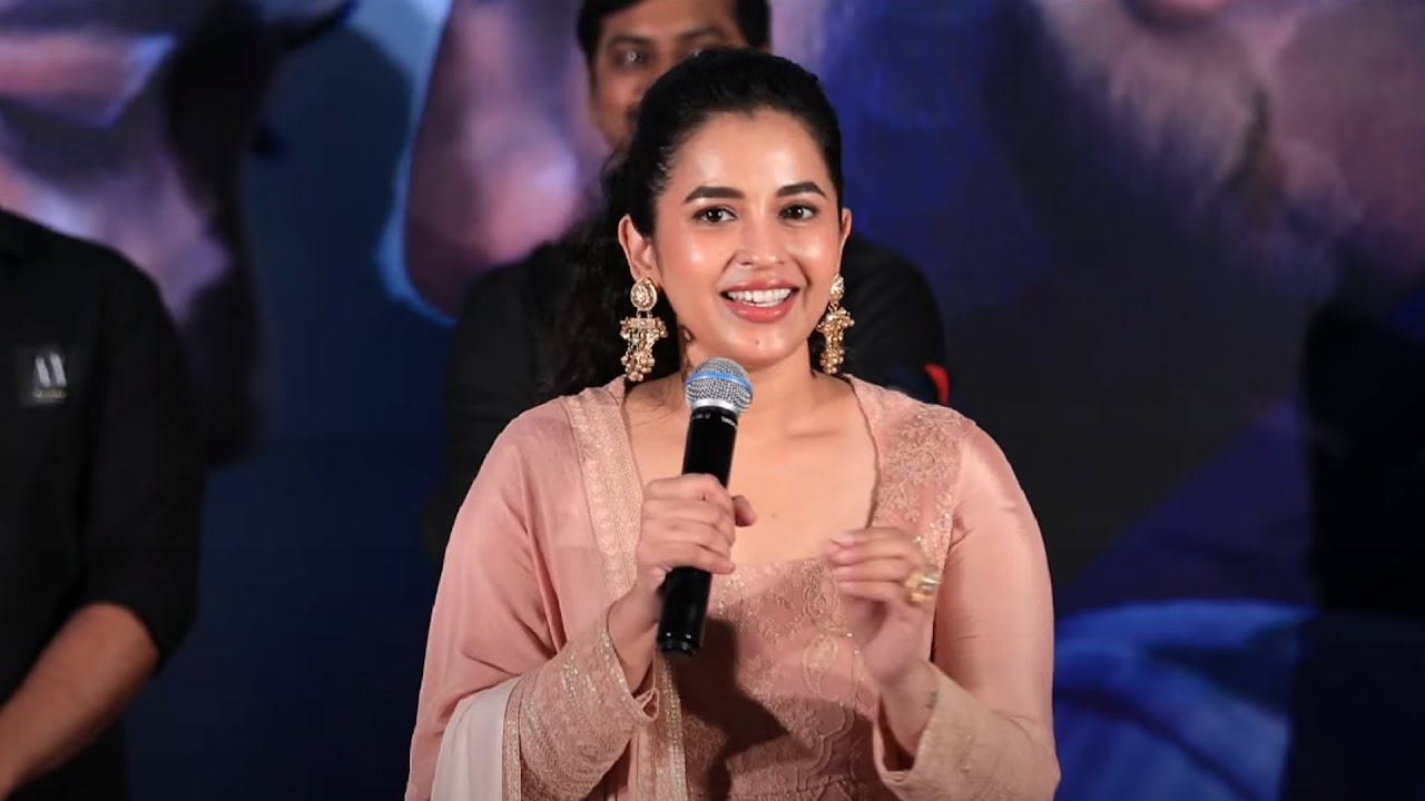 Actress Komalee Prasad Speech @ Sasivadane Movie Press Meet | Manastars