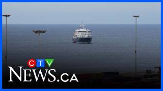Government reacts after two Canadians on hantavirus-infected ship return home
