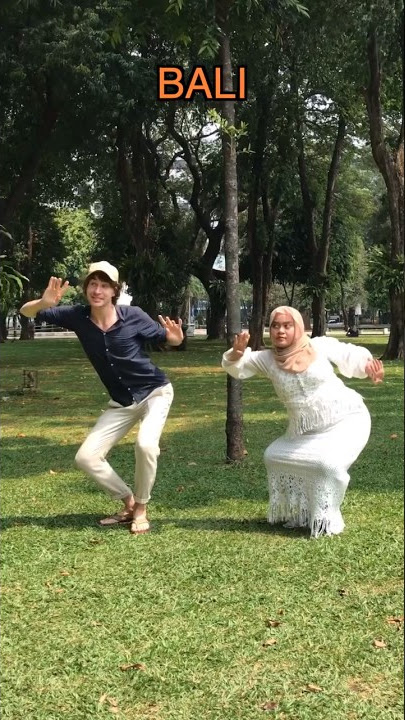 Indonesian dances 🇮🇩 @RISKAMenteng @edoprimariyanda @stenlyneo2619 @StepbyStepID