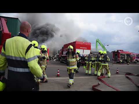 Grote brand bij recyclingbedrijf in Nijmegen