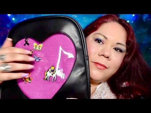 ASMR BAG SWAP ( BAG SHOW AND TELL / RUMMAGING SOUNDS ) 🎒🎒