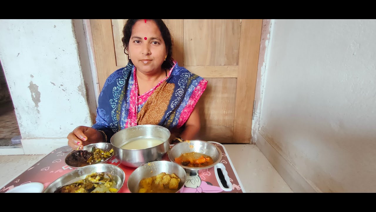 ASMR EATING KUNDURI BHAJA+BEANGAN FRY+SAGA+SOYA CURRY+TAMATO PAGA+WHITE WATER RICE(PAKHAL)|| MUKBANG