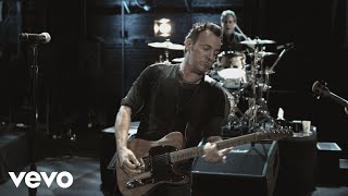 Video thumbnail of "Bruce Springsteen & The E Street Band - Badlands (Live at The Paramount Theatre 2009)"