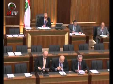 ليلة هادئة من تويتر الحريري...