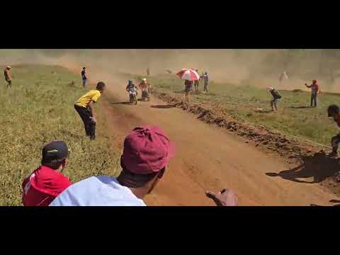 Moto Tierra Manuel bonao cg200 stock 