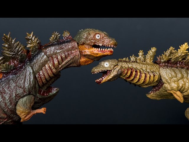 S.H. MonsterArts Second Form and Third Form Review - YouTube