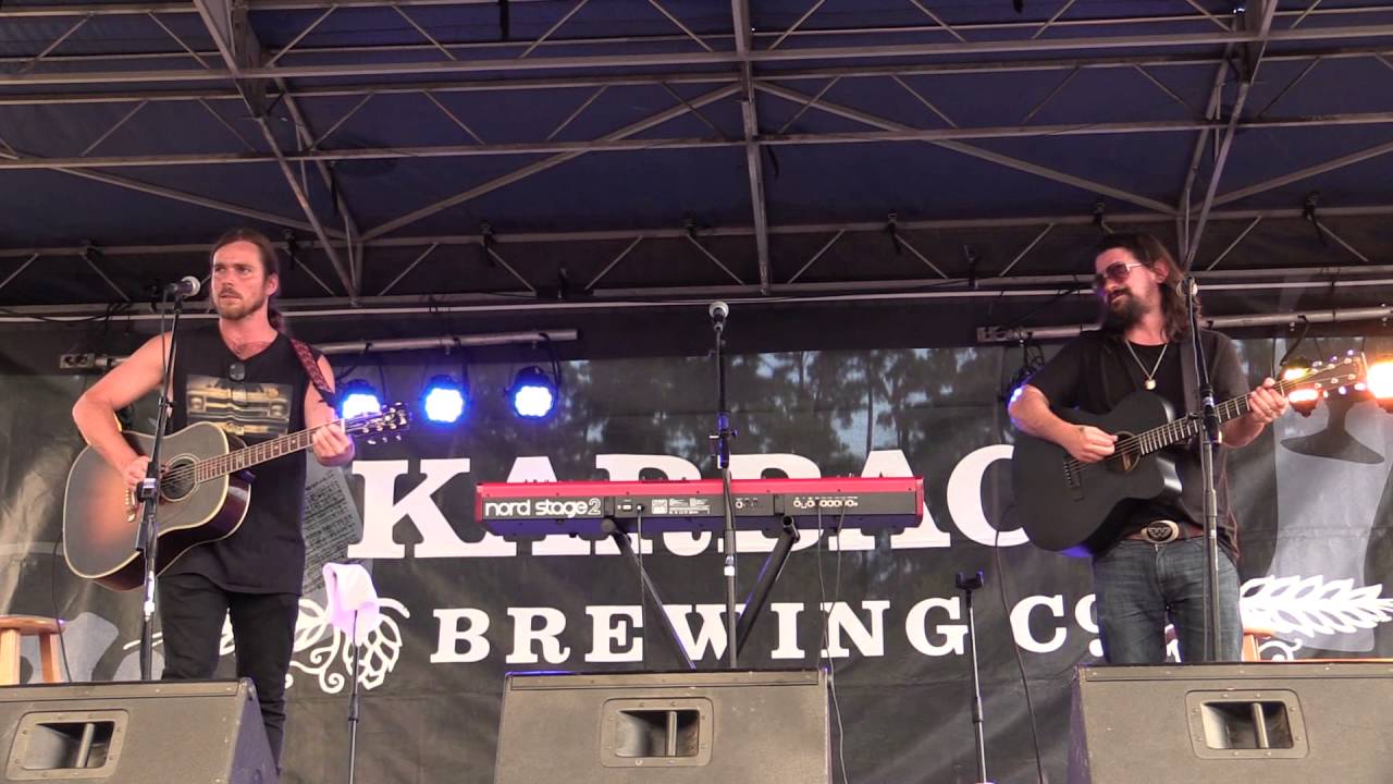 Lukas Nelson & Shooter Jennings Mommas Don't Let Your Babies Grow Up To