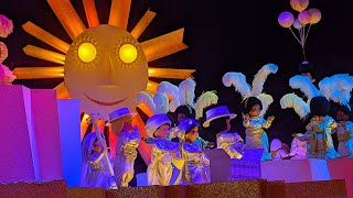 it's a small world in 15 different languages