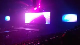 Baby Loves - Ariana Grande ('Dangerous Woman Tour in Bangkok')