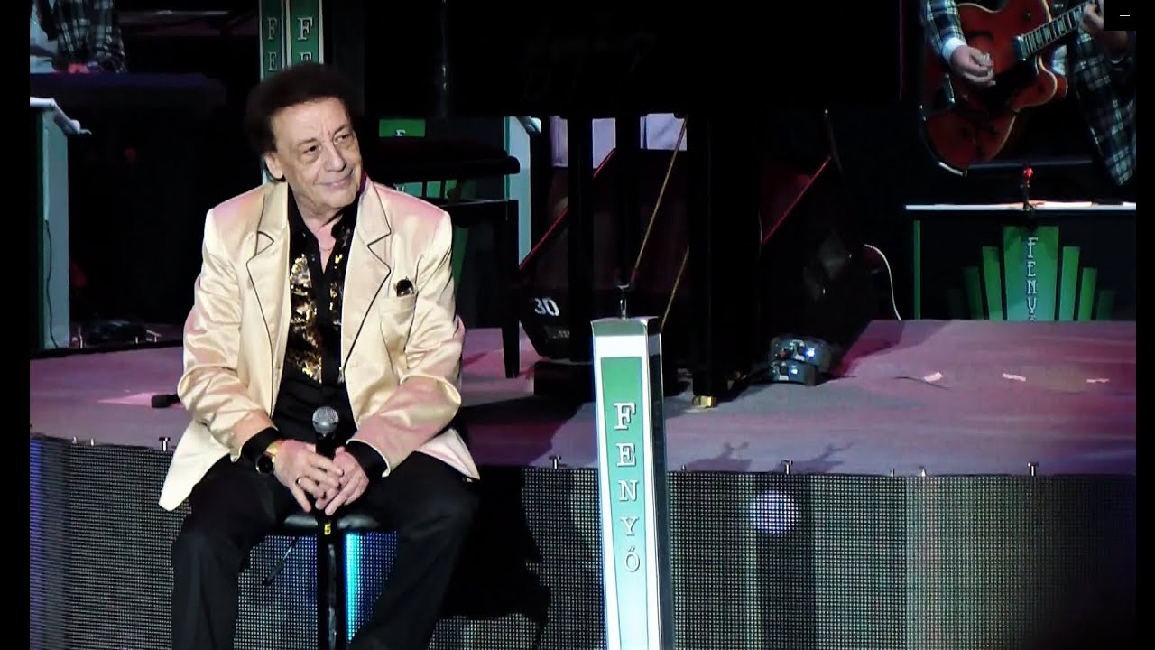 Szerelemre hívott - Légy ma éjjel a társam - Csupa könny a zenegép  - Fenyő Miklós  (OFFICIAL)