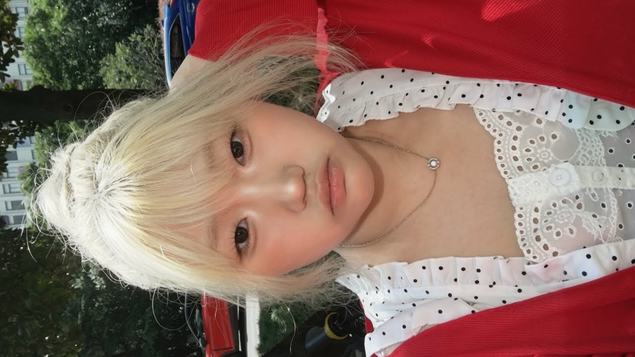 탈색하고 첫 메이크업하면서 구독자한테 집 주소 털리고 고소까지 가게 된 썰 풀기