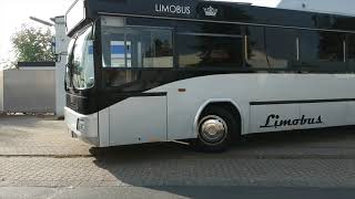 Fiestalomo Limobus