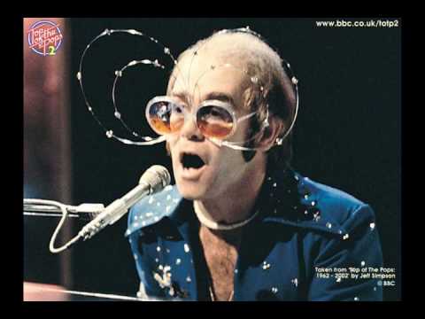 Elton John (+) Rocket Man (I Think It Is Going To Be A Long, Long Time)