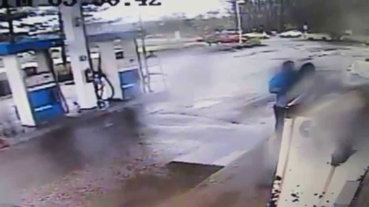 Gulf Gas Station Robbery April 22, 2015 Preliminary Video camera iphone 8 plus apk