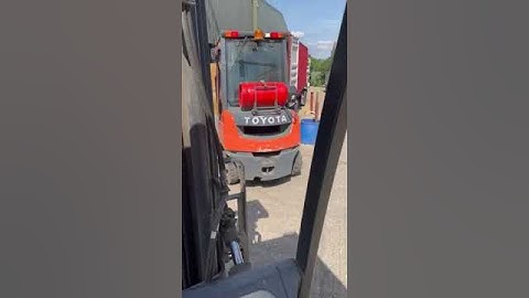 Container Unloading  #warehousemanagement #container