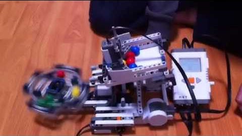 Lego NXT 2.0 Color Sorter - Crazy Stuff