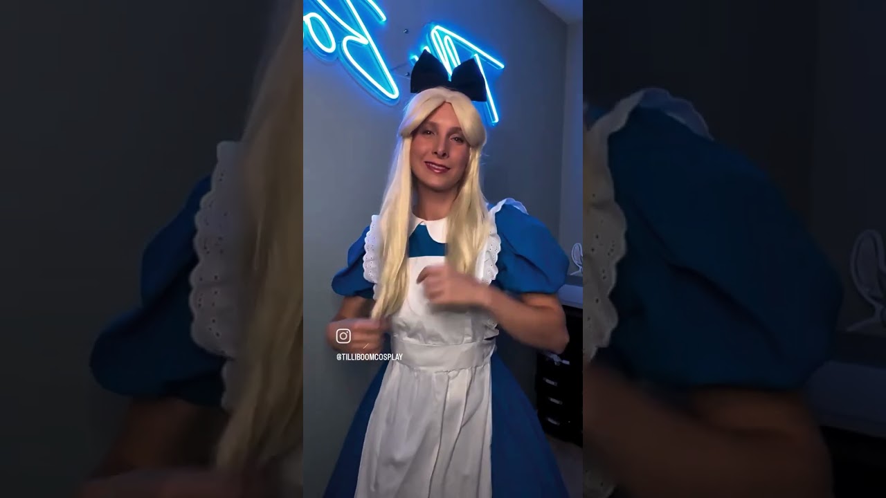Had to try this cute Alice and Wonderland transition by @peggymusik #cosplay #alice #halloween