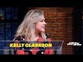 Kelly Clarkson's Son Loves Going on Stage with Her