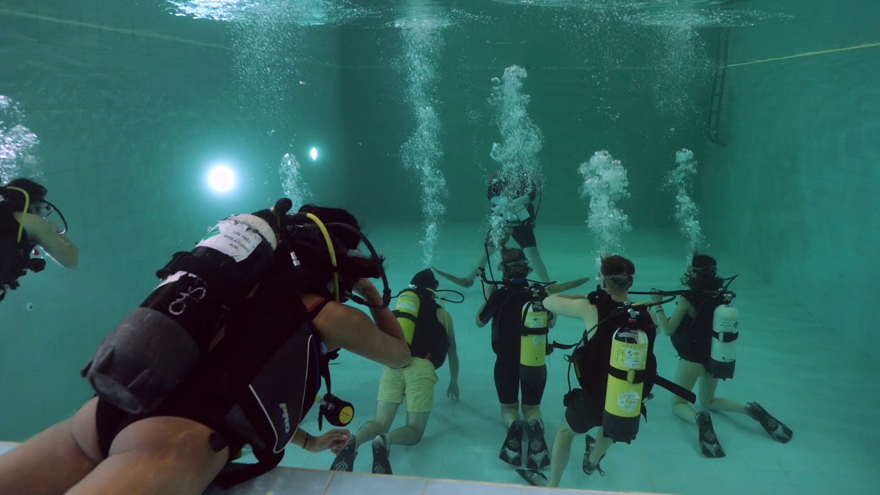 PADI scuba diving courses in South East London and Kent YouTube