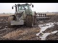 Fendt 936 Vario ploughing in mud, wet, difficult conditions